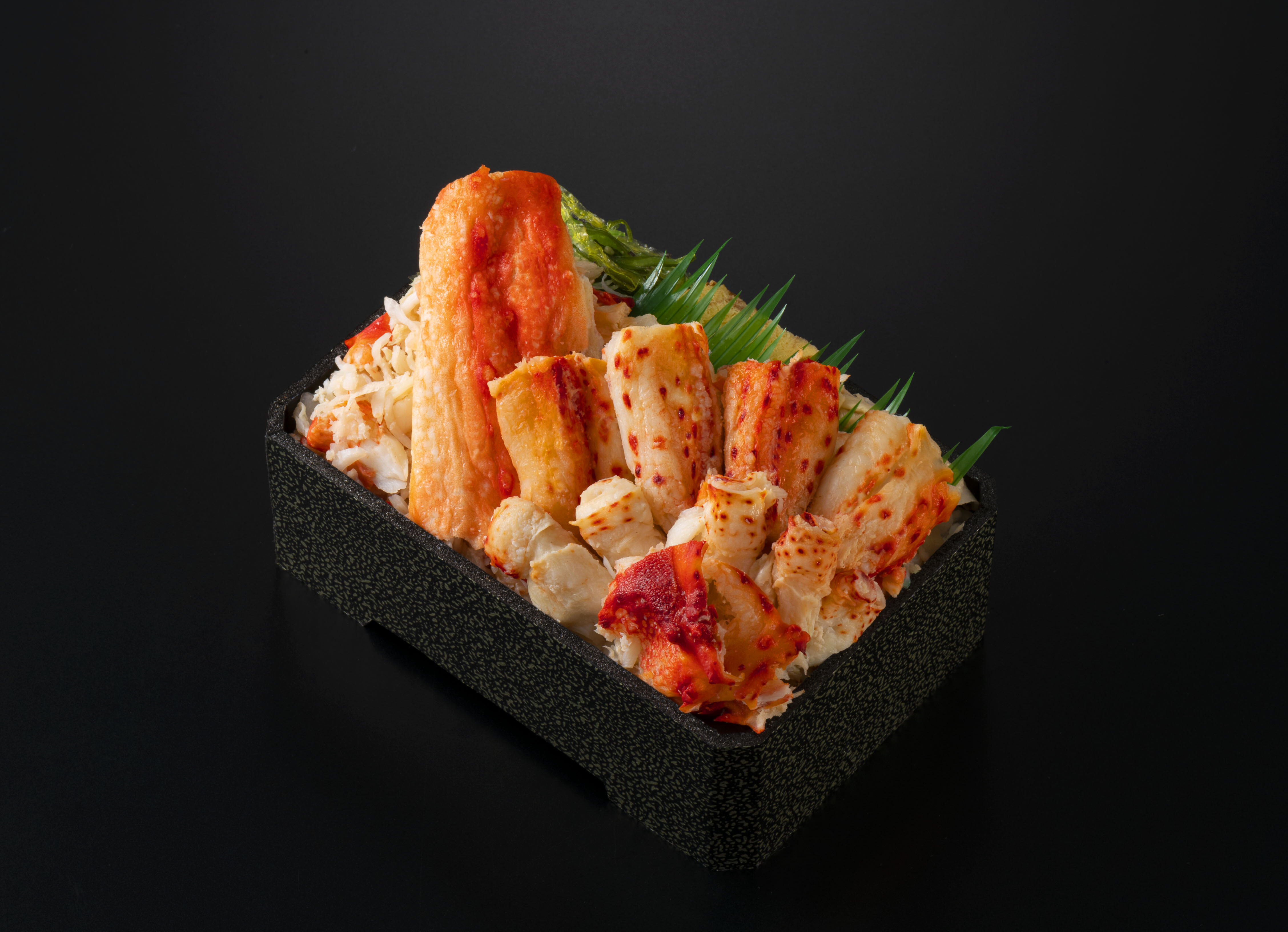【汐音】華咲く花咲・たらば弁当