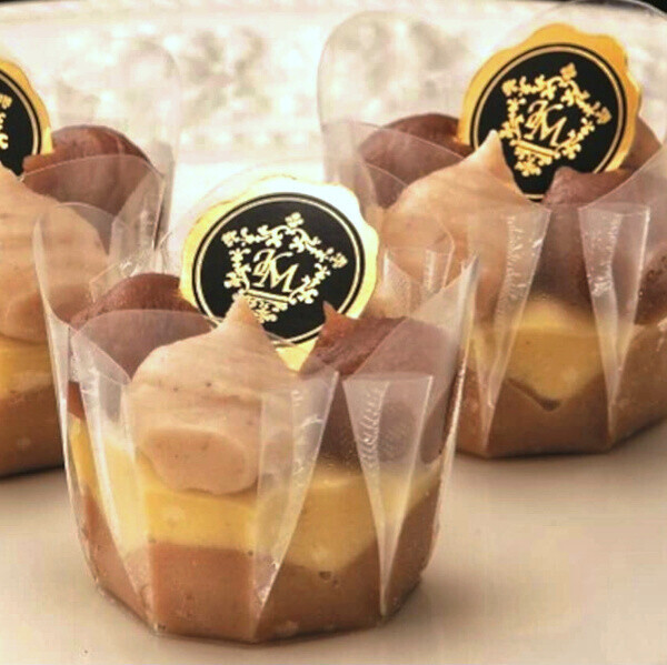 いよいよ秋の味覚の販売です🌰