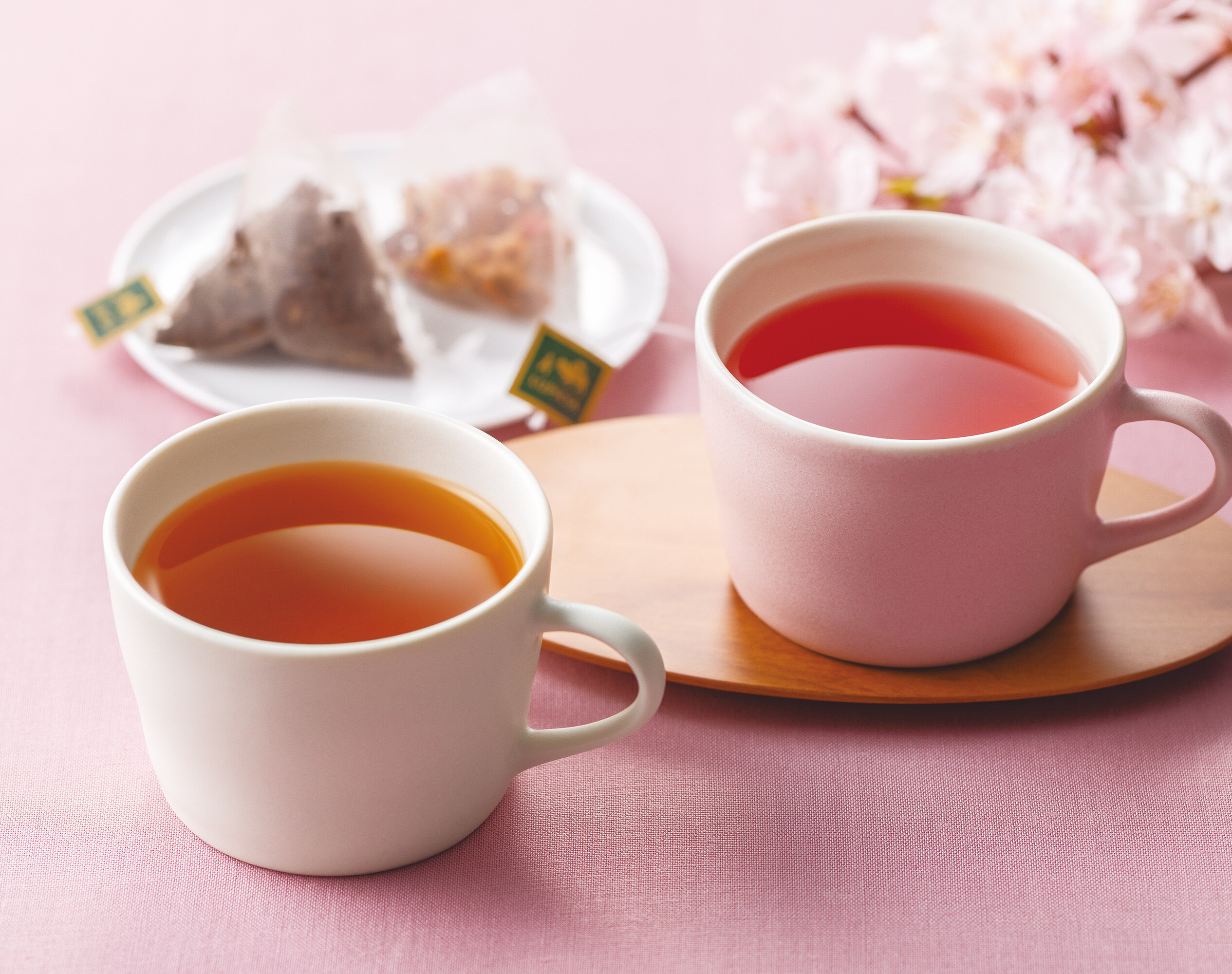 ノンカフェイン&ローカフェインの「桜のお茶」