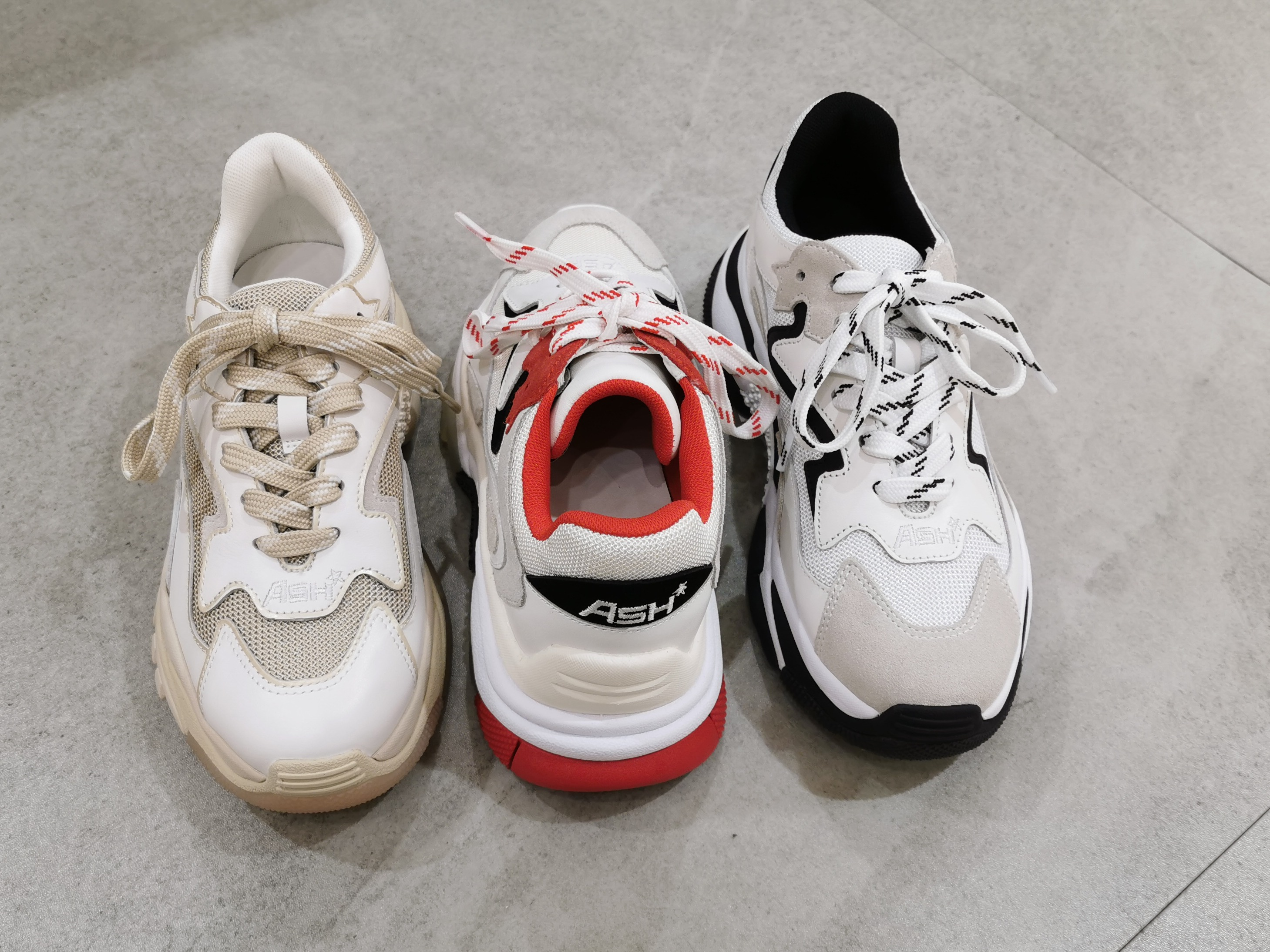 アッシュの新色チャンキースニーカー👟
