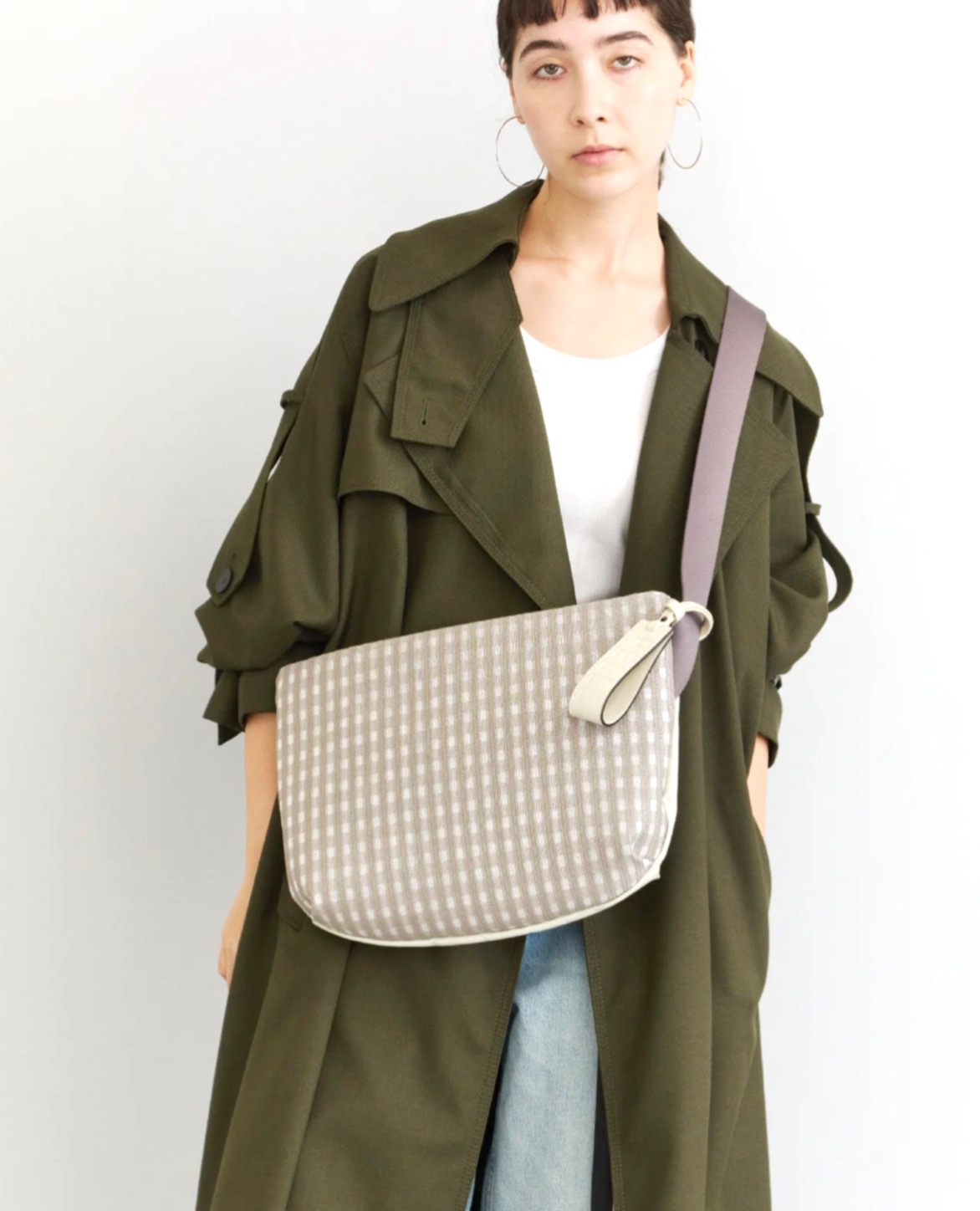 【PELLE BORSA】👜👛NEW!チェックの薄マチショルダー