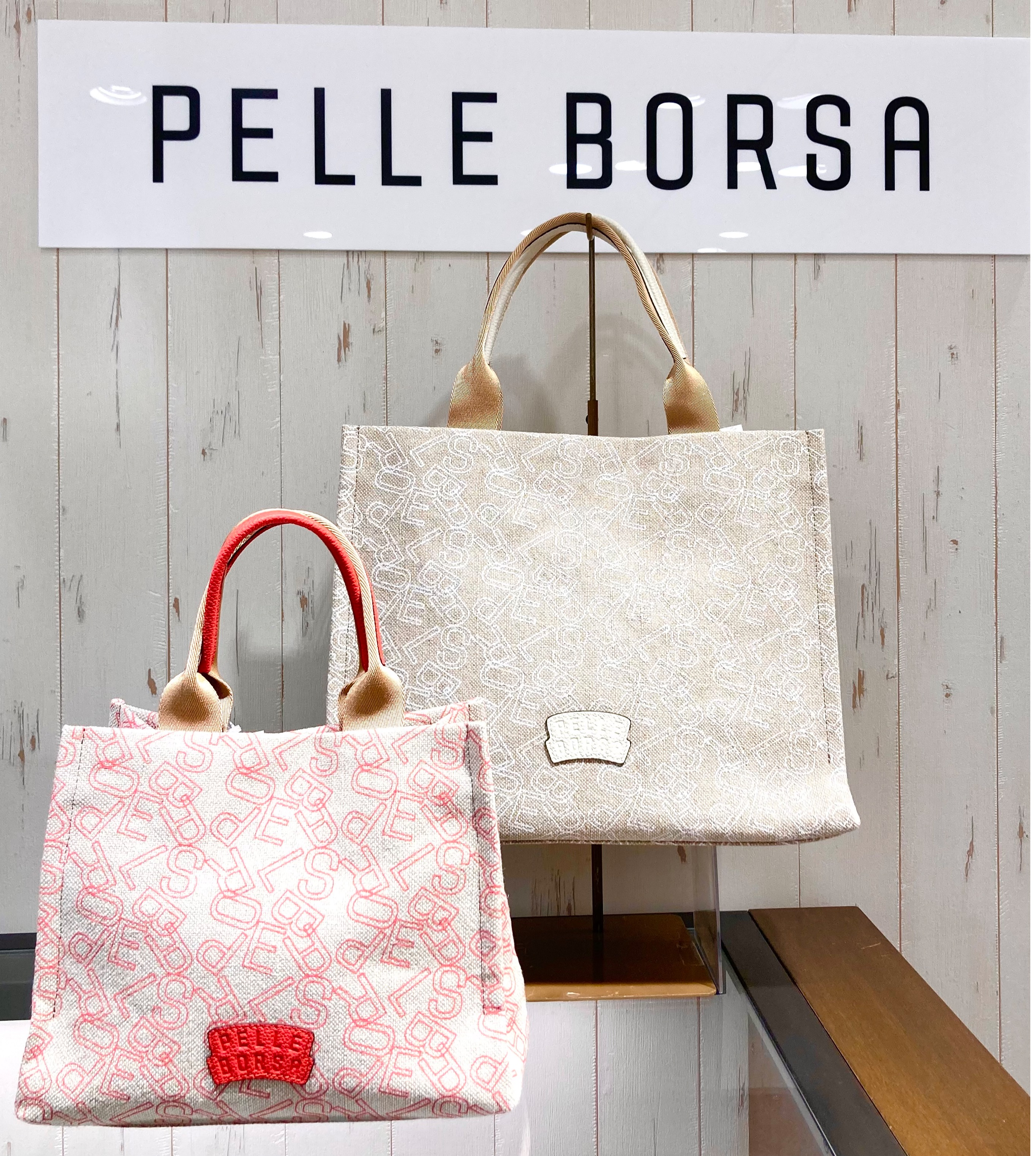 完璧わいふによる PELLE BORSA】👜👛コットンリネンの大・小トートバッグが入荷 バッグ