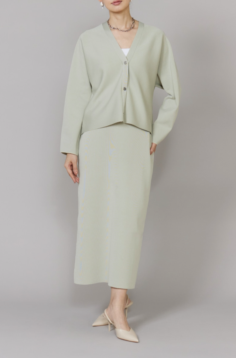 ニットアップ　　　　ルスーク