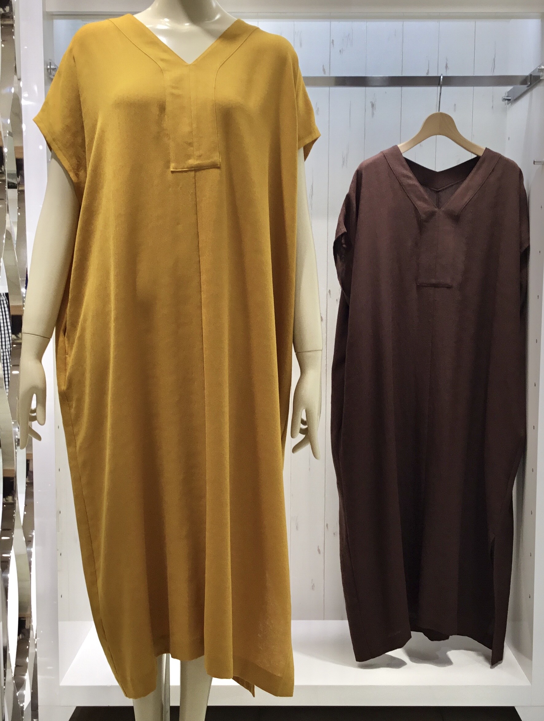 スタッフおすすめロング丈ワンピース👗