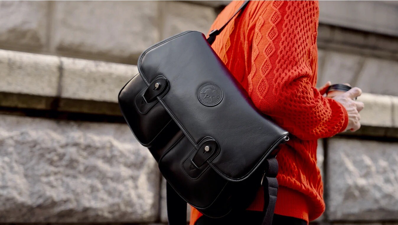 ブランド創設60周年記念　新バチューレザー