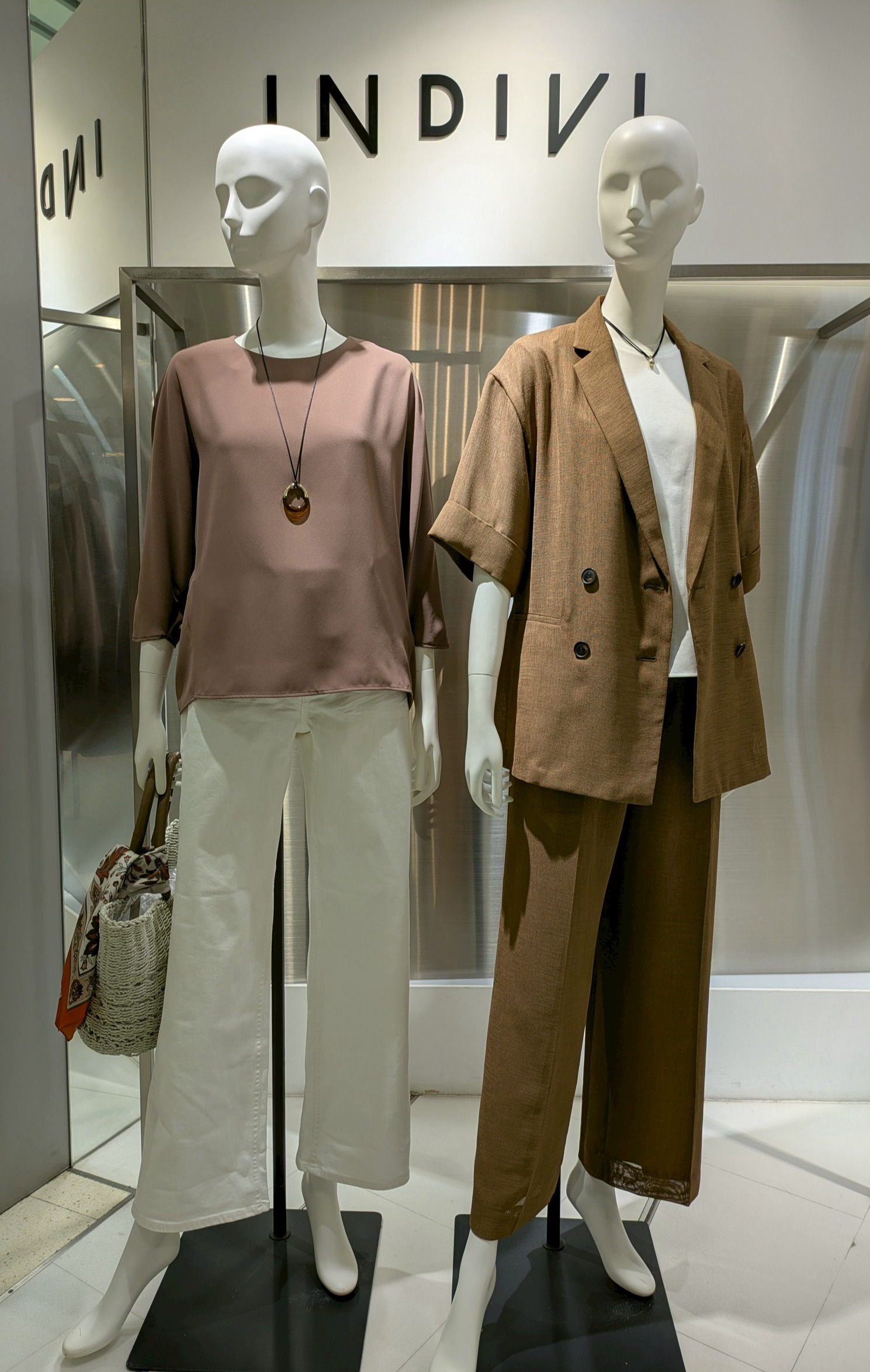 ♦INDIVI♦ ラージサイズコレクション POP UP