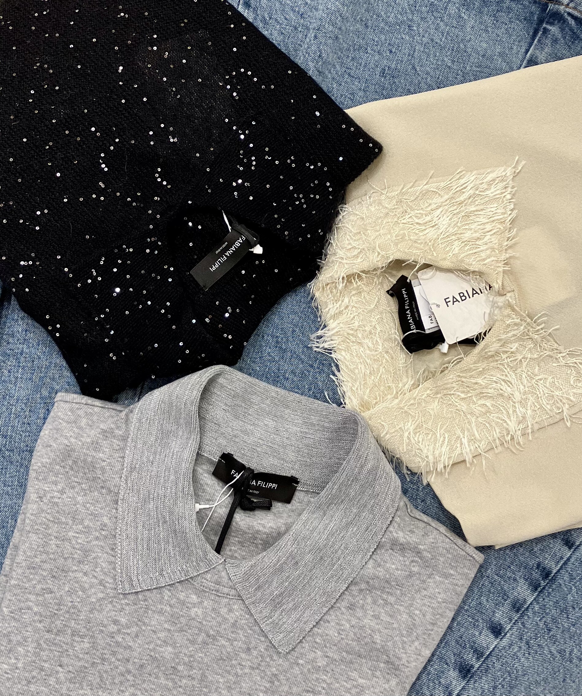 襟付きトップス👕