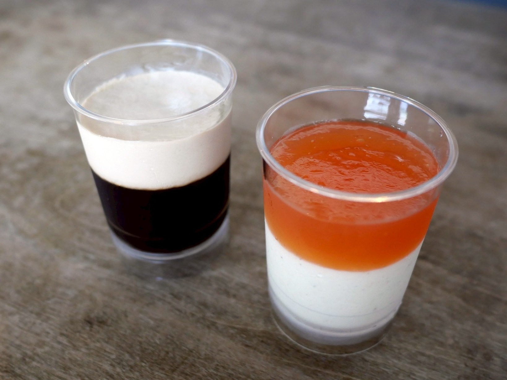クラシカ夏のひんやりスイーツ販売中🥄