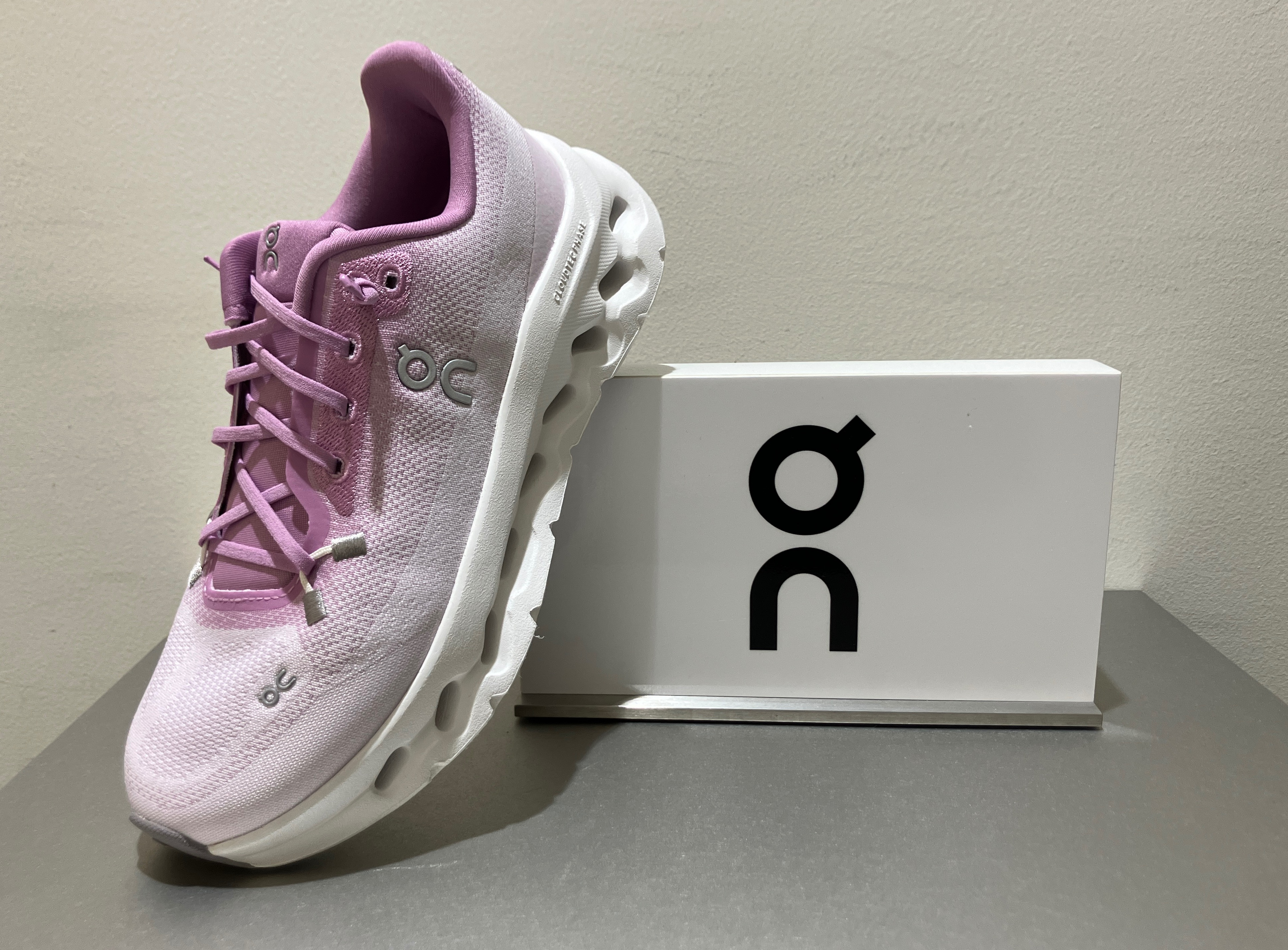 『On』スニーカー新色入荷しました🌸✨