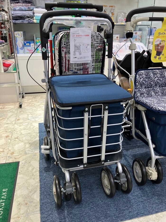 座れるワゴン