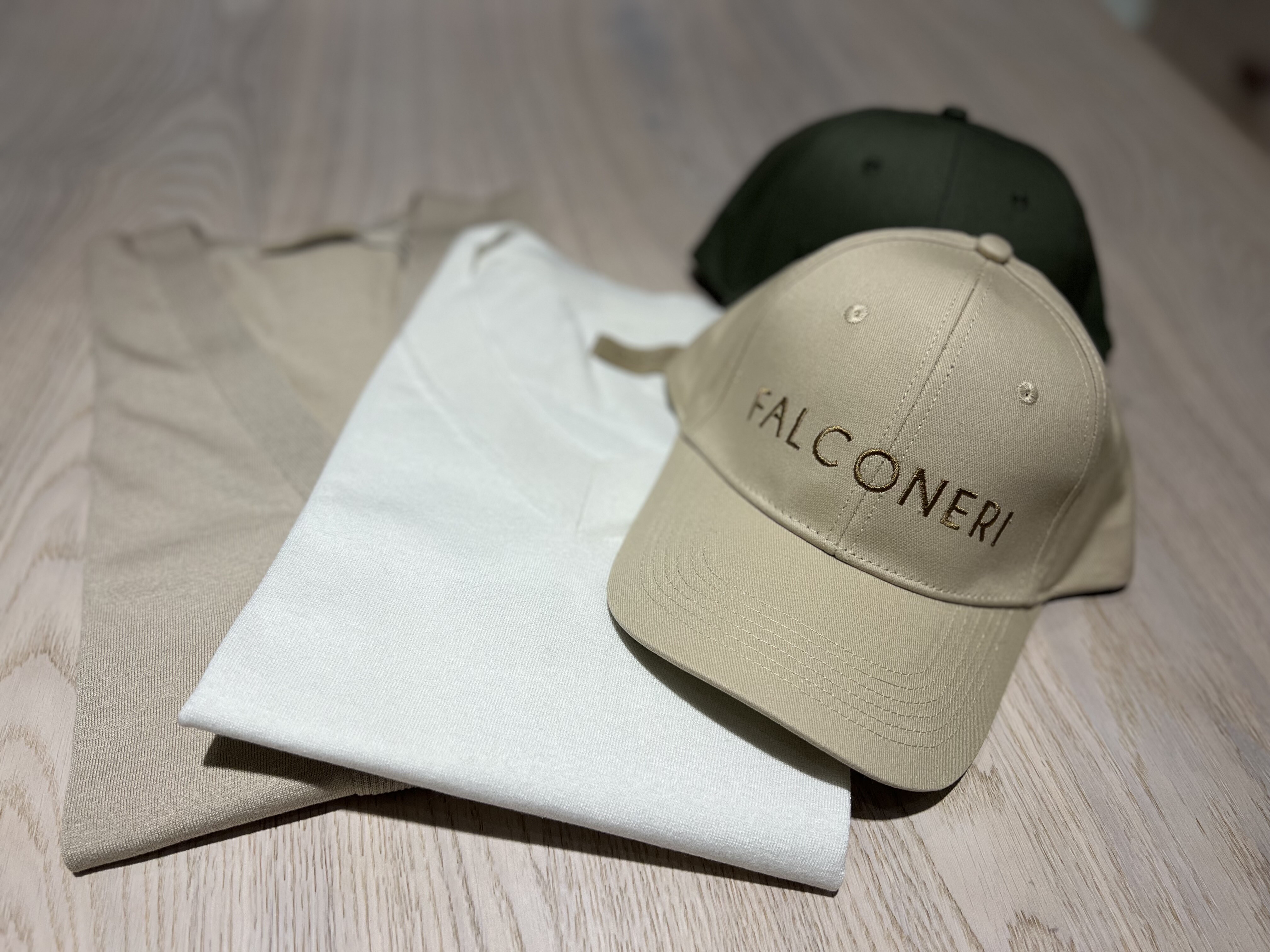 FALCONERI コットンキャッププレゼント