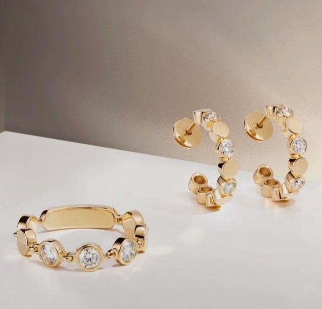 春は軽やかなVIBESで