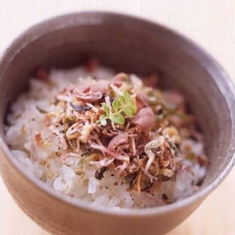 その他即売【マルイワ食品】梅ちりめん