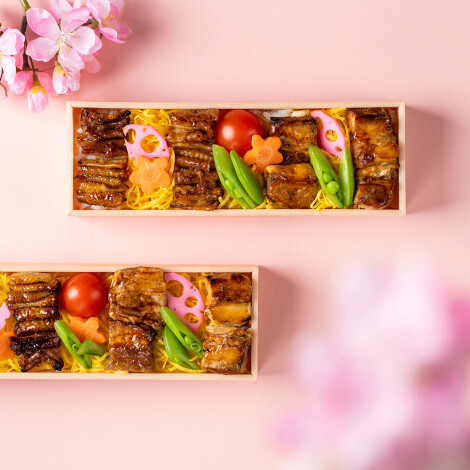 肉_【焼き鳥のやまさき】黒豚・黒さつま鶏のお花見弁当