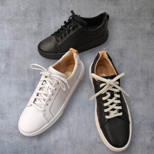 大人気のスニーカーに新色入荷☆クラークス