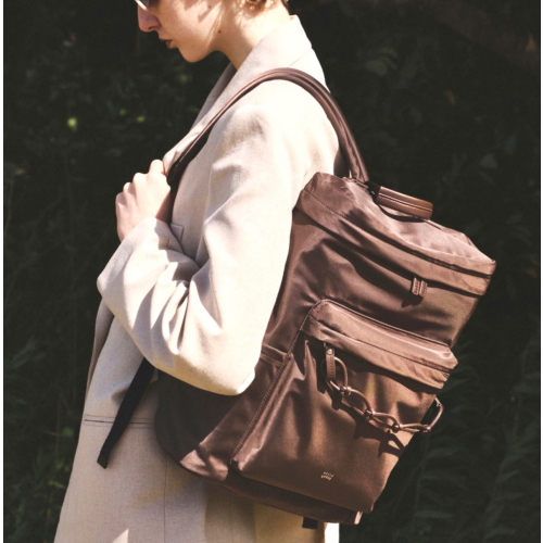 【PELLE BORSA】👜👛NEW！大人可愛いリュックが登場！