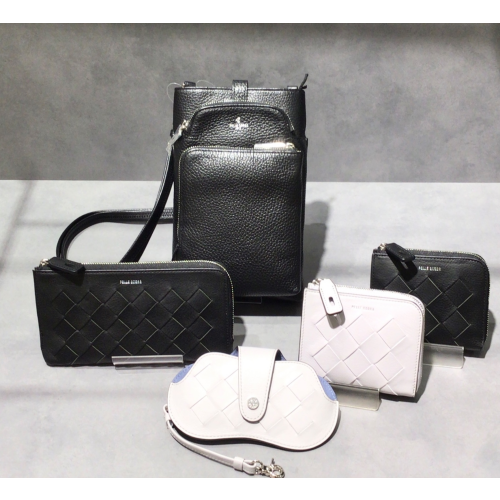 【PELLE BORSA】👜👛 父の日ギフト🎁こんな機能的なアイテムはいかが？