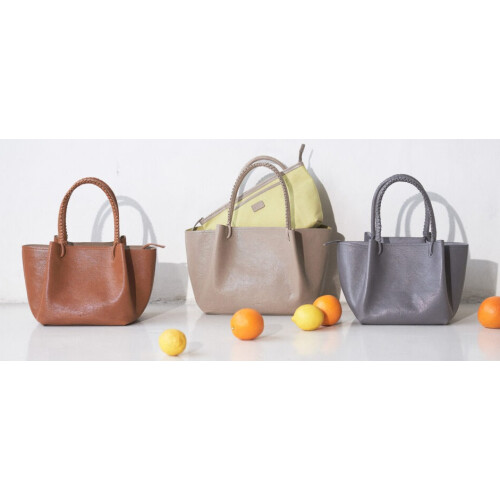 華やかに。春のトートバッグ　ヴィーテ登場　