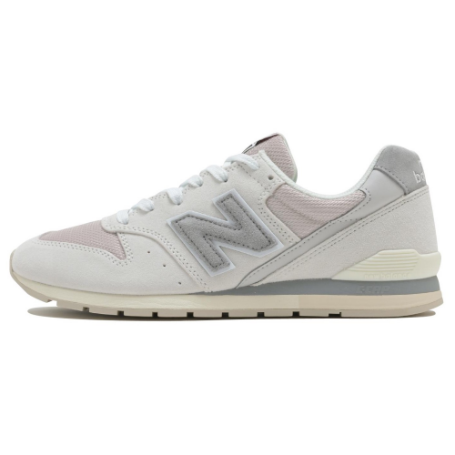 NEWBALANCE U996 2YGシーズンカラーでも特に人気のホワイトが入荷してます！