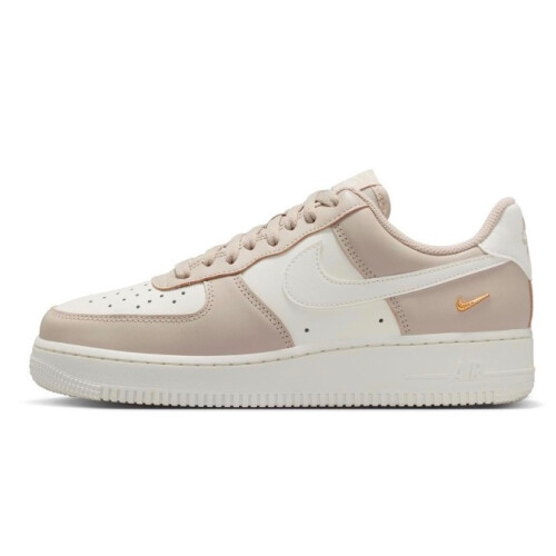 NIKE W AIR FORCE 1 '07 LOW CRSNT 大人気カラーがリストック！！お早めのご検討を！