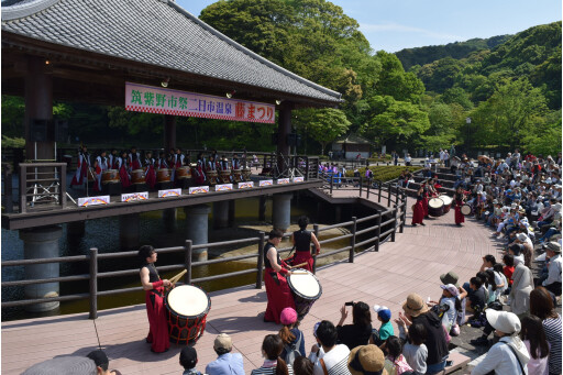 【お出かけスポット】筑紫野市祭「二日市温泉藤まつり」［福岡］