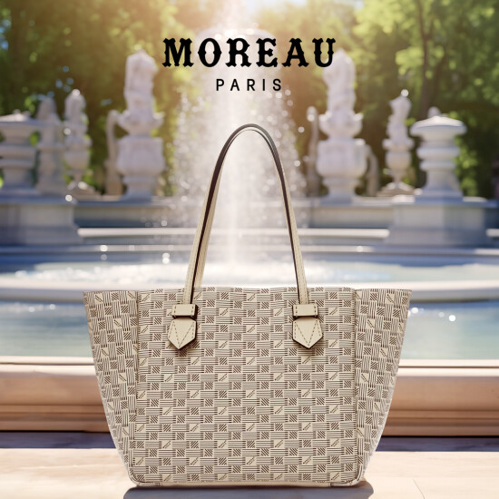 MOREAU PARIS POPUP