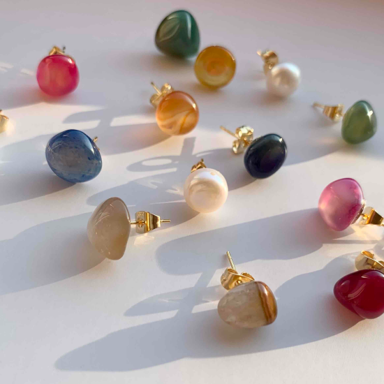 “ MUアクセサリーPOP UP STORE ”
