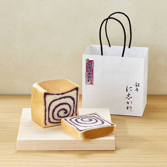 本日から8月の月初め食パン「沖縄 熟成紅いもあん」販売開始です！