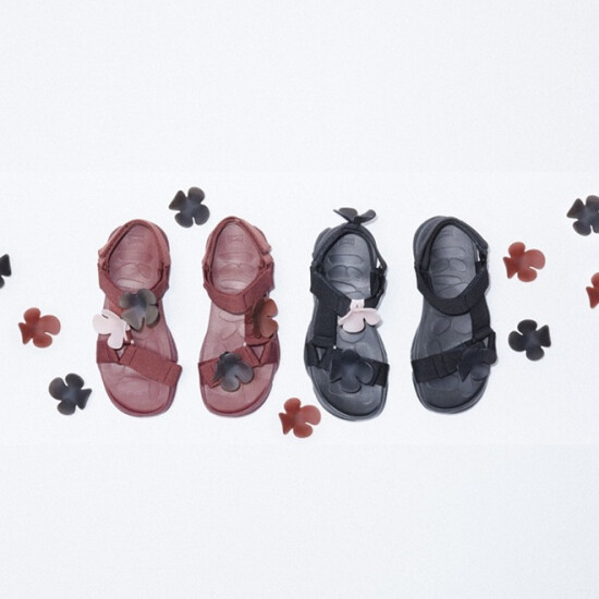 FLOWERS SANDALS