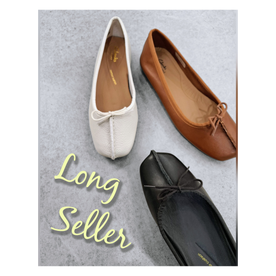 ロングセラーのバレエシューズ☆クラークス