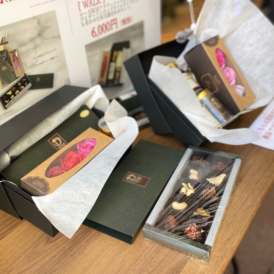 新コラボ商品のご案内  「　Flower with Dates（フラワーウィズデーツ） 　」