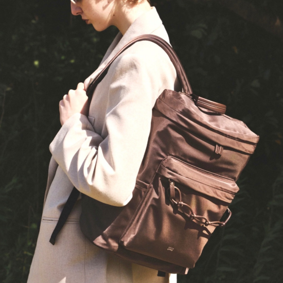 【PELLE BORSA】👜👛NEW！大人可愛いリュックが登場！
