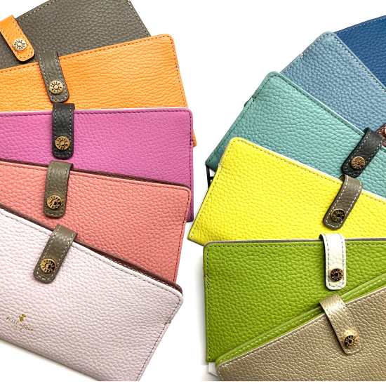 【PELLE BORSA】👜👛　福を呼び込む！春財布