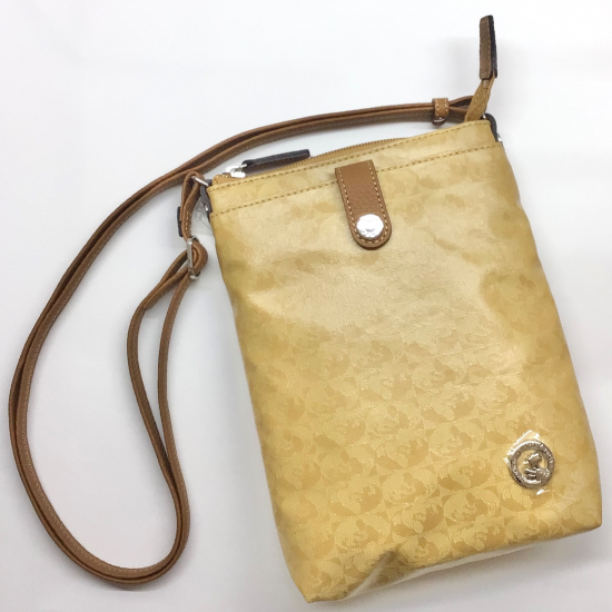 【PELLE BORSA】👜👛百貨店限定アイテム🔔マスタード色の小さめタテ型ショルダー🔔