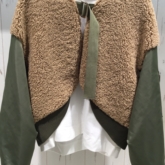 秋の新作もこもこジャケット✨