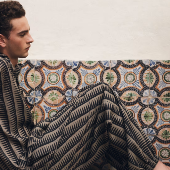 これ一着で決まる。アルマーニの2026年春夏コレクション