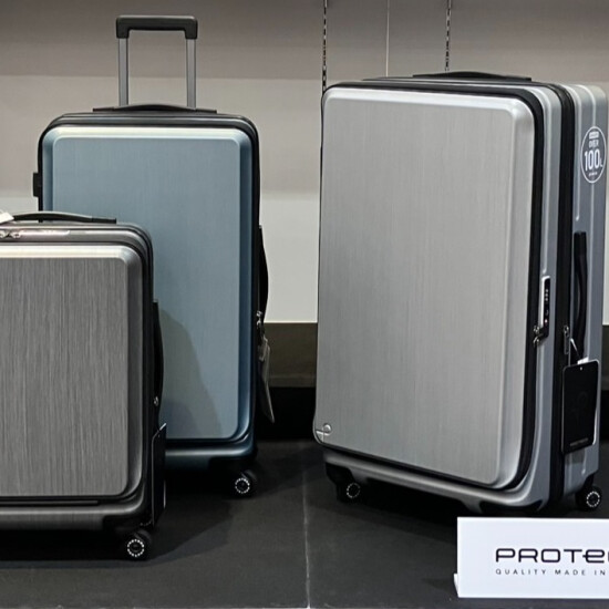 孔雀祭…おすすめスーツケース🧳