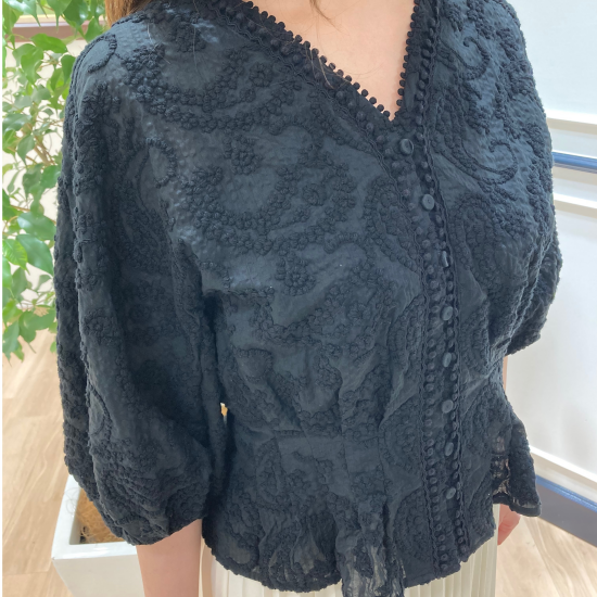 アナイの新作トップス