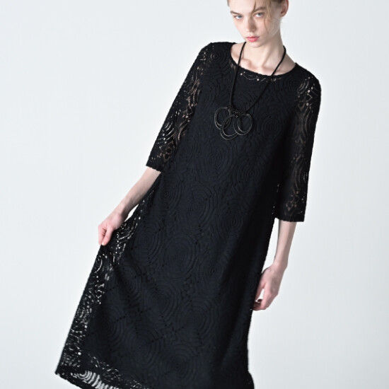【TABASA】シンプルに華やか！新作ブラックワンピース👗