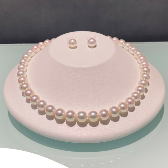 アコヤの大珠、ネックレスとイヤリングのご案内🐚