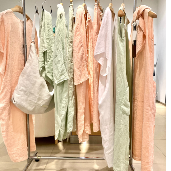 5/2まで❣️シャーベットカラーのお洋服