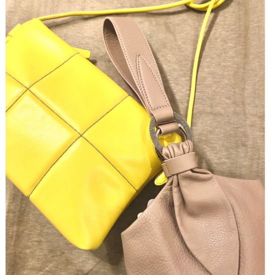 ちょっと持つのにいいBAG👛