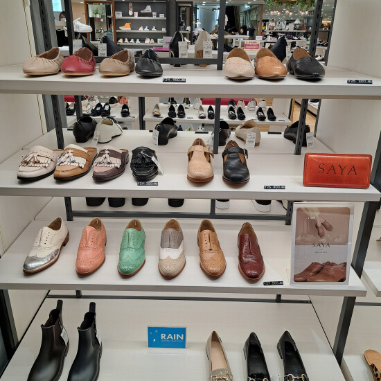 ☆新作入荷☆「SAYA（サヤ）」が再登場！！