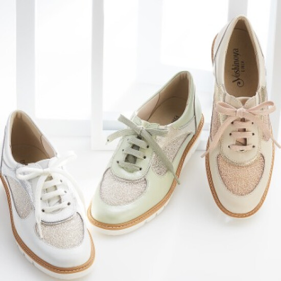 初夏を彩る　足元から涼やかに。イタリア製チュールが輝く新作シューズのご紹介