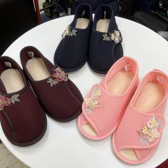 これからの季節にオススメのスリッパ