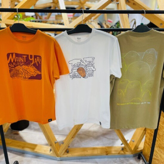 春の新作　続々入荷中！