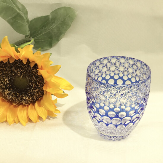 伝統工芸　江戸切子の輝き！