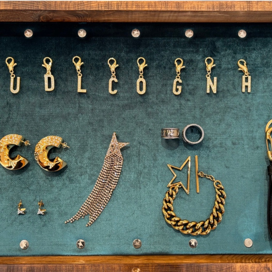 【Holiday】おすすめギフト　Golden Goose