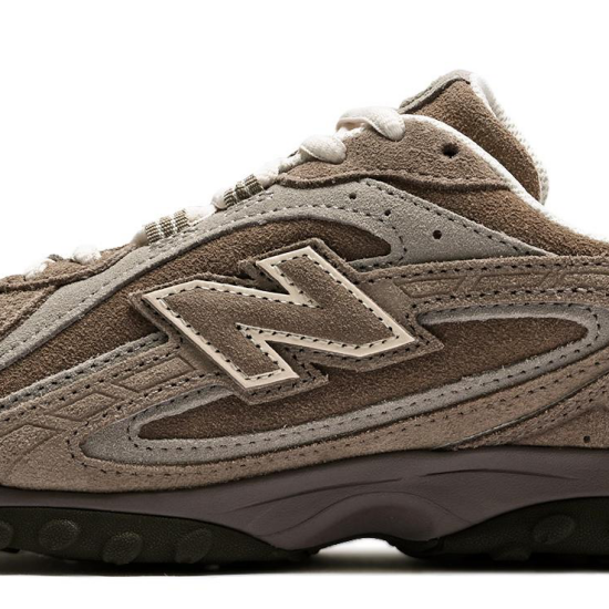 NEW BALANCE U204 今年大注目の1足!!